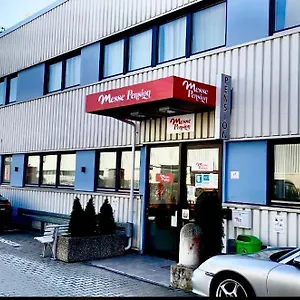 Messe Hostel Feldkirchen (Upper Bavaria)